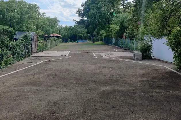 Posle uređenja dvorišta